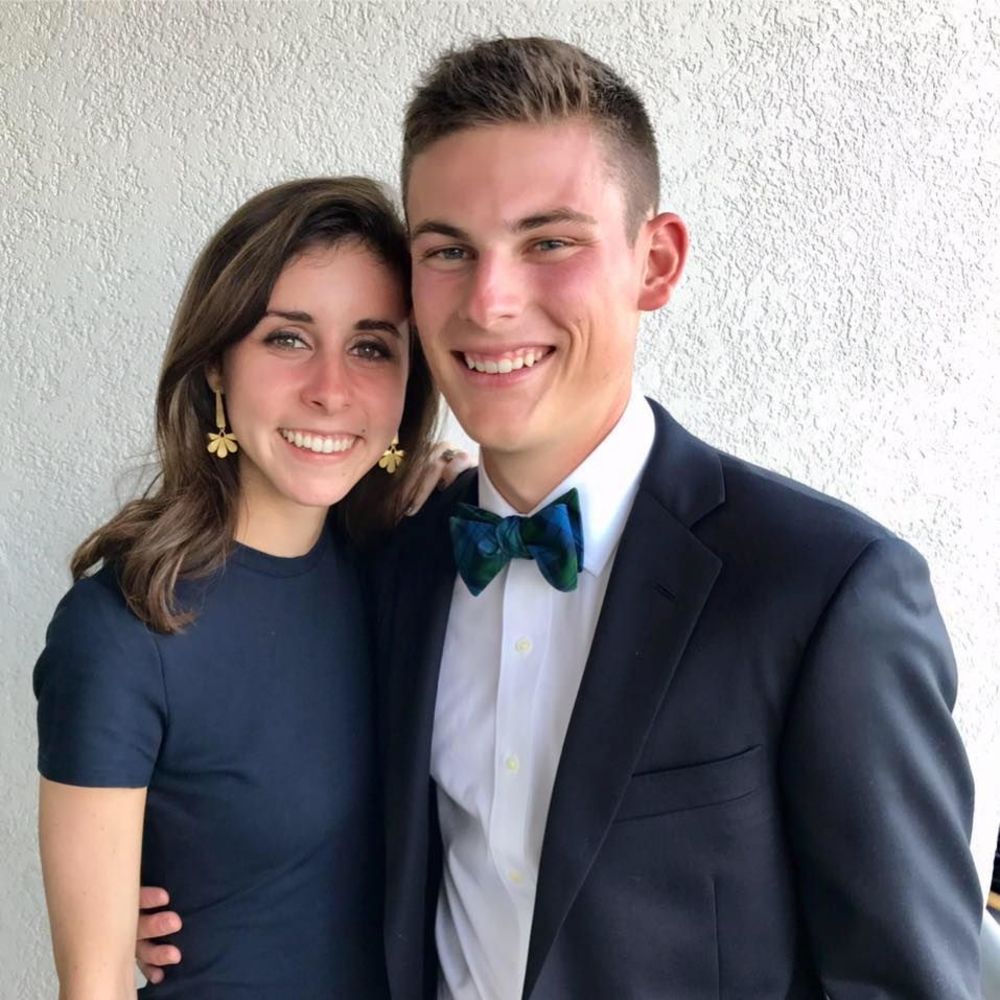 Meet your Posher, Alexis